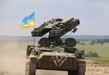 Ukrainische Anwohner haben gefilmt, wie das ...