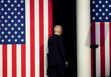 Bidens Mitarbeiter erfuhren über das soziale ...