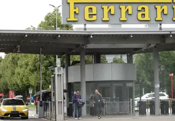 Xiaomi SU7 Ultra im Ferrari-Werk in ...