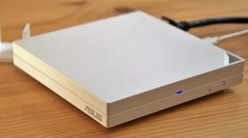 ASUS RT-AX57 Go tragbarer VPN-Router für unterwegs