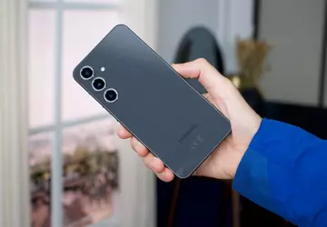 Galaxy S24 FE erhält One UI ...