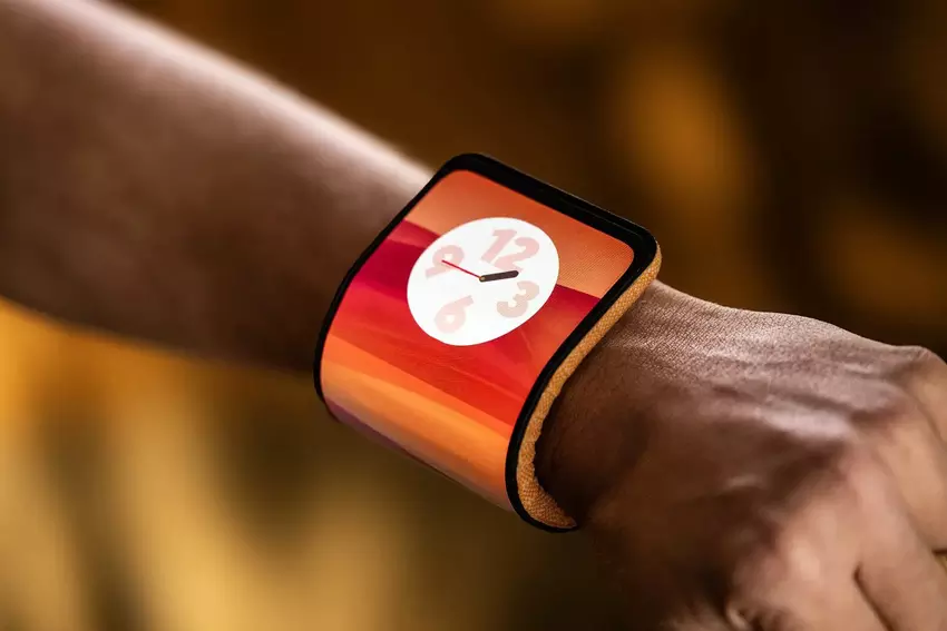 Motorola hat ein flexibles Smartphone-Armband vorgestellt, das anstelle einer Uhr am Handgelenk getragen werden kann
