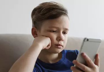 Es wird weniger Scheiße im Internet ...