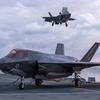Der Flaggschiff-Flugzeugträger HMS Queen Elizabeth, der mit F-35 Lightning II-Kampfflugzeugen der fünften Generation bestückt ist, hat vor der norwegischen Küste erfolgreich eine Reihe von simulierten Einsätzen durchgeführt-16 Der Flaggschiff-Flugzeugträger HMS Queen Elizabeth, der mit F-35 Lightning II-Kampfflugzeugen der fünften Generation bestückt ist, hat vor der norwegischen Küste erfolgreich eine Reihe von simulierten Einsätzen durchgeführt-16