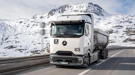 Frost und die Alpen: Daimler Truck testet eine neue Generation von Wasserstoff-Lkw in den Bergen