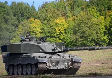 Großbritannien schickt alle zugesagten Challenger 2-Panzer ...