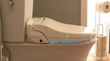 Der TrueLoo-Toilettensitz mit künstlicher Intelligenz, die Abfälle scannt, ist eine der besten Erfindungen des Jahres 2024