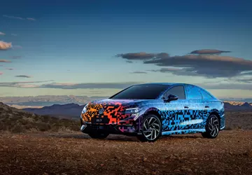 Volkswagen stellt die Elektro-Limousine ID.7 mit ...