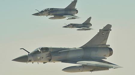Frankreich erhält bis Ende des Jahres 50 aufgerüstete Mirage 2000D-RMV-Kampfflugzeuge