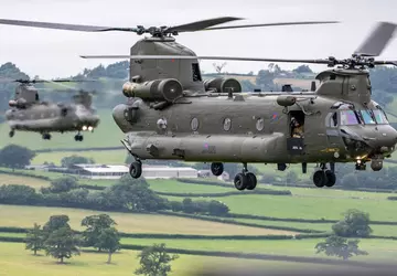 Großbritannien kauft 14 schwere Hubschrauber vom ...