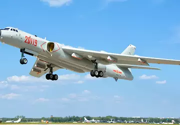 China entsendet eine Rekordzahl von H-6-Atombombern ...