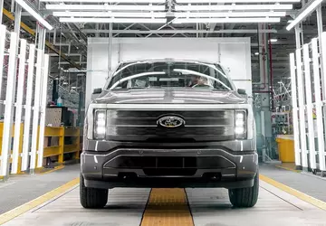 Ford hat die Produktion des F-150 ...