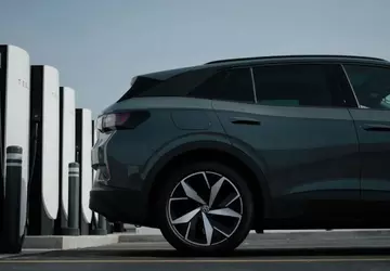 Volkswagen-Elektroautos erhalten endlich Zugang zu Tesla ...