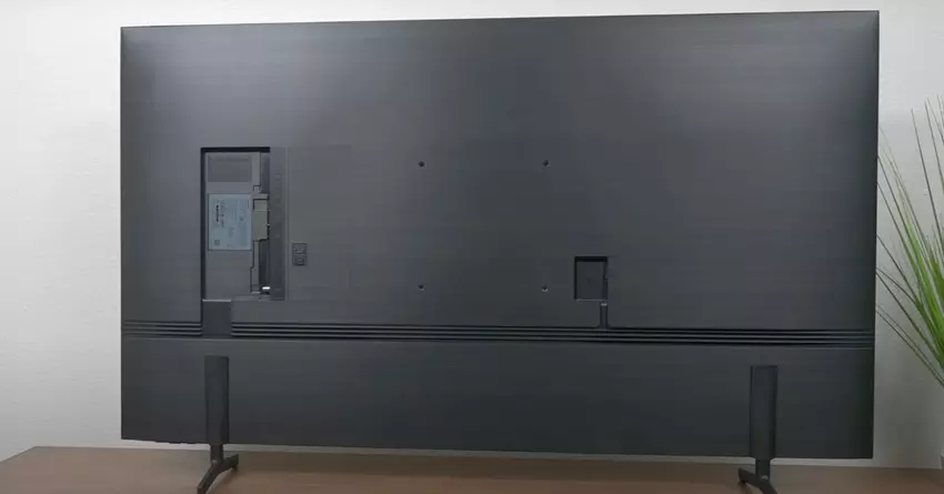 SAMSUNG 50-Zoll-Q60D TV Ferienapartment