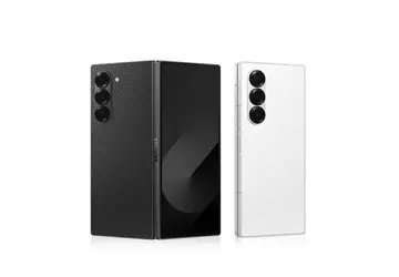 YouTuber packt Galaxy Z Fold Special ...