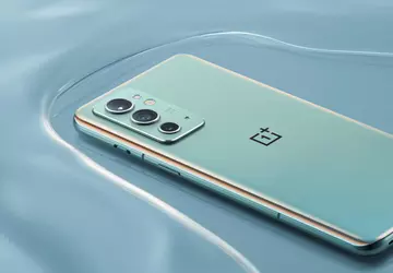 OnePlus 9RT hat begonnen, OxygenOS 14.0.0.700 ...