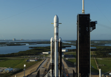 SpaceX bricht den Start der Falcon ...