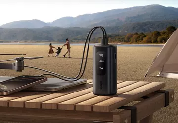 Lädt Geräte auf und verteilt Internet: ...