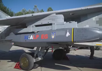 Zelenskyy zeigte erstmals französische SCALP-EG-Raketen mit ...