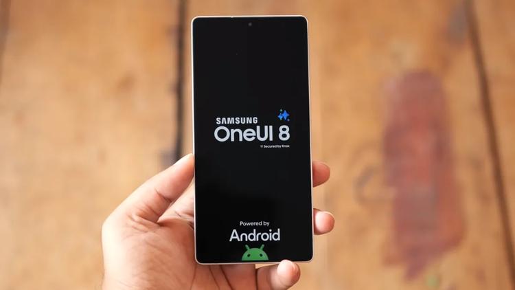 One UI 8 wird bald für ...