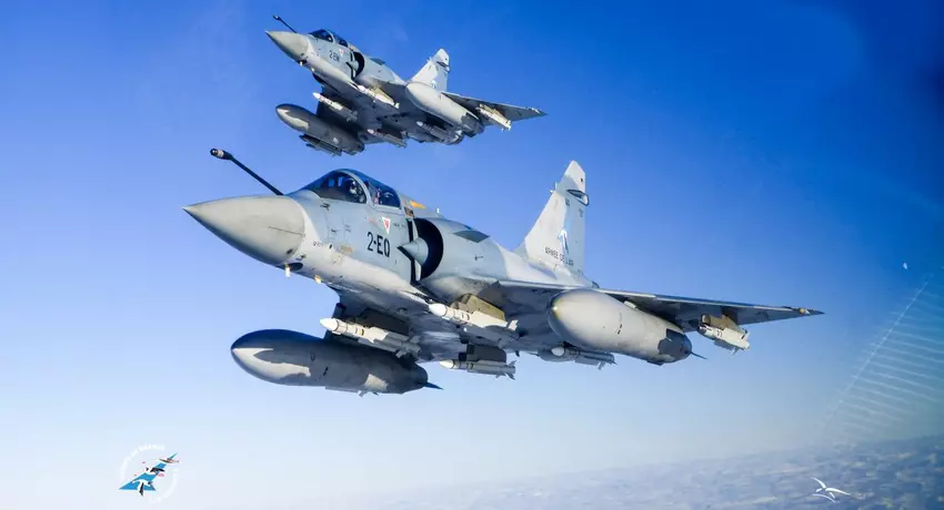 Das französische Kampfflugzeug Mirage 2000-5F