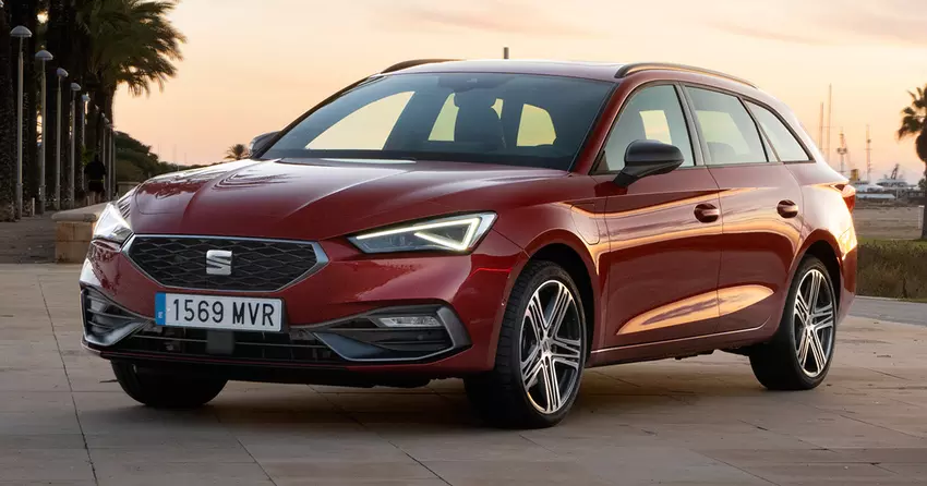 Der aktualisierte Seat Leon eHybrid legt im Elektromodus bis zu 133 Kilometer zurück und kann mit bis zu 50 kW aufgeladen werden