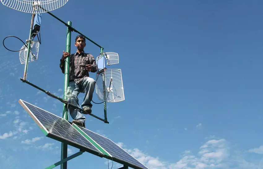 Microsoft und Viasat kündigen Zusammenarbeit an, um Internetzugang in entlegene Regionen zu bringen