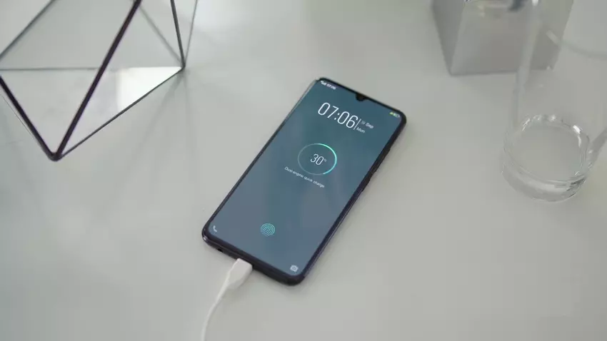 Insider: Smartphone mit 150-Watt-Ladegerät kommt bald auf den Markt