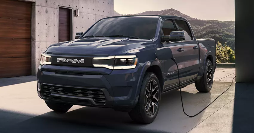 Ram hat den 1500 REV Pickup mit einer riesigen 229-kWh-Batterie und 500 Meilen Reichweite gestrichen