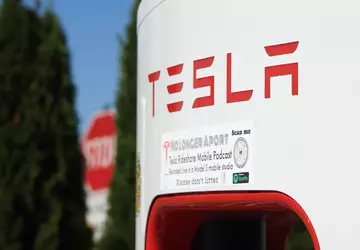 US-Aufsichtsbehörden fordern mehr Daten zu Teslas ...