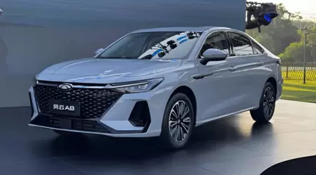 Chery hat die Hybrid-Sedan Fulwin A8 für 11.000 Dollar mit einer Reichweite von 1.400 Kilometern vorgestellt