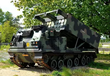 Frankreich liefert drei LRU-Mehrfachraketen an die ...