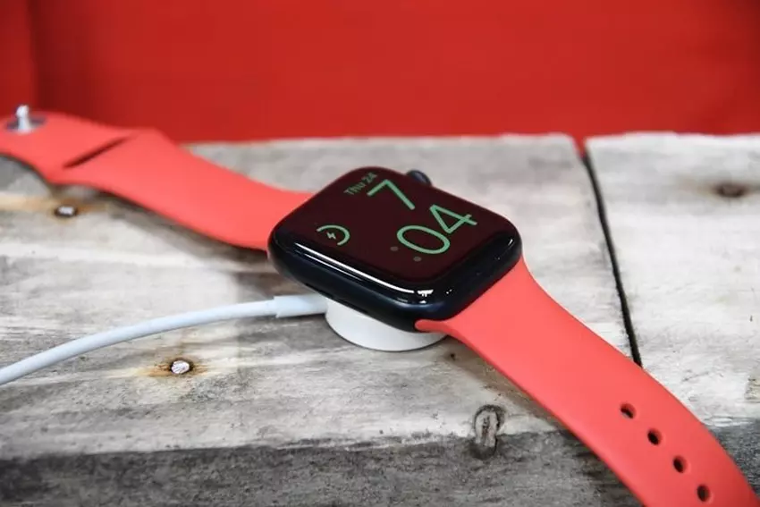 Watch SE (2. Generation) oder Apple Watch Series 10