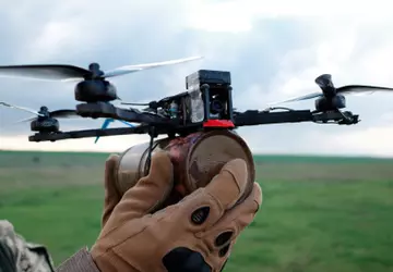 Ukrainische FPV-Drohne flog eine Rekorddistanz und ...