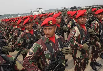 Indonesien bemüht sich um russische Waffen ...