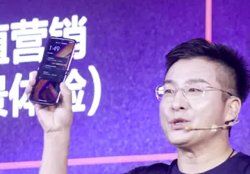 Das Design des Motorola Razr 2022 ...