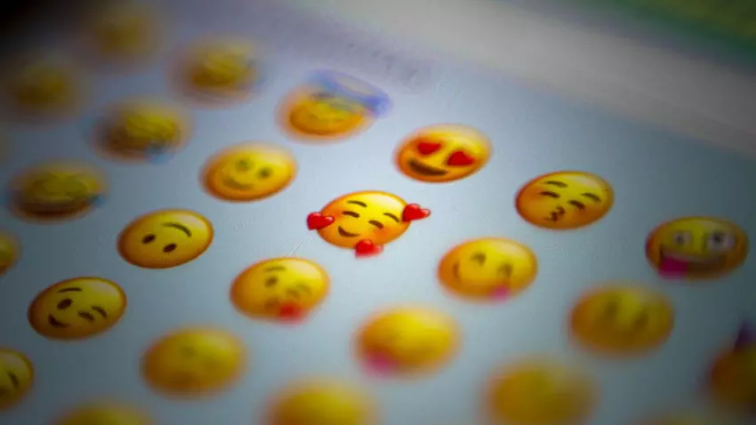 Bloomberg: Mit iOS 18 können Sie mithilfe künstlicher Intelligenz Ihre eigenen Emoji erstellen