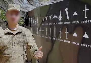 Eine Su-34, eine Su-35S, zwei Mi-8MTR-1 ...