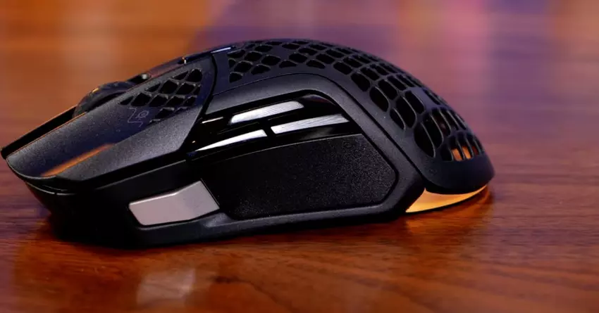 SteelSeries Aerox 5 kabellose gaming maus test