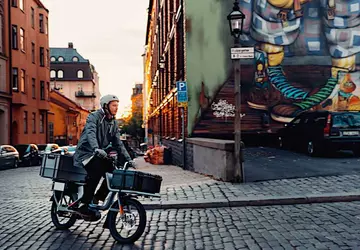 Cake Aik, ein elektrisches Lastenfahrrad mit ...