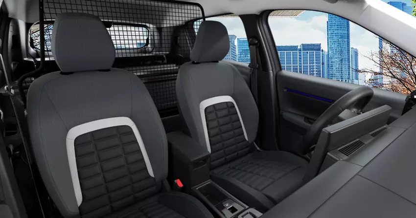 Innenraum des Citroen e-C3 VAN