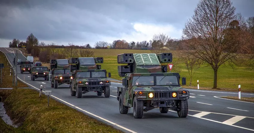 Avenger SAMs, HAWK-Luftabwehrraketen, HIMARS-Raketen und 155-mm-Artilleriemunition - USA kündigen neues Militärhilfepaket im Wert von 400 Millionen Dollar für die Ukraine an