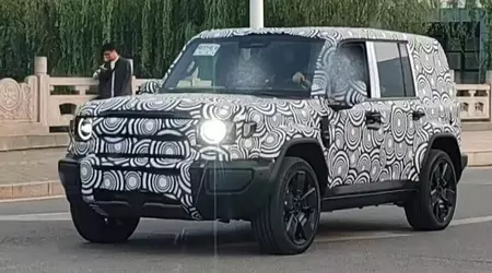 Das chinesische Unternehmen iCar bereitet einen "Zwilling" des Land Rover Defender vor, der dreimal billiger sein soll als das Original