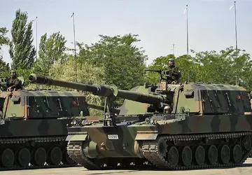 Türkei erhält erste Firtina-Panzerhaubitze der neuen ...