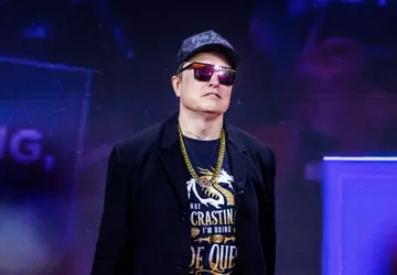 Grok erklärt, wie man Sprengstoffe und ...