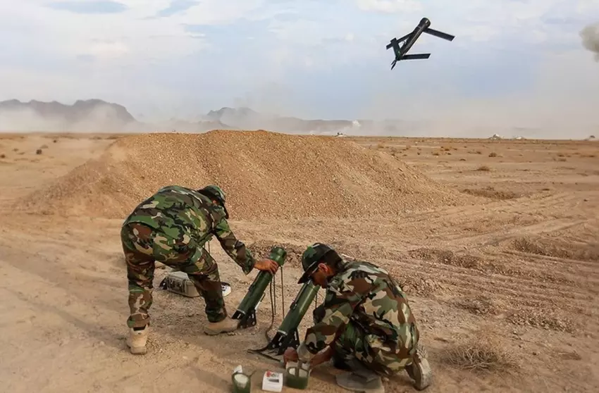 Iran hat eine Kamikaze-Sina entwickelt, die eine Nachbildung der US Switchblade 300 ist.