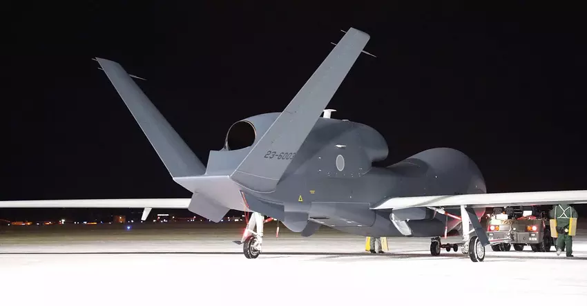 Japan erhält neueste strategische Drohne RQ-4B Global Hawk im Rahmen eines 500-Millionen-Dollar-Vertrags