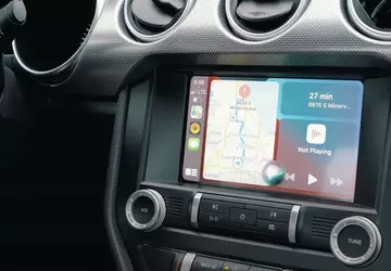 Apple arbeitet an einer tieferen CarPlay-Integration, ...
