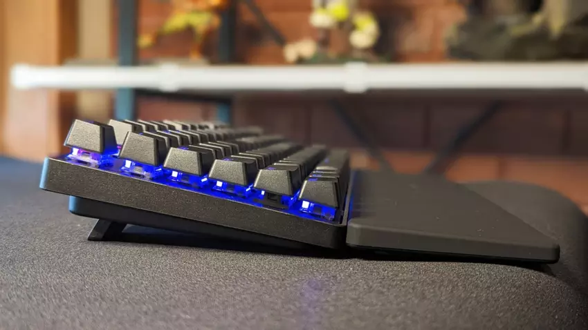 SteelSeries Apex Pro TKL kabellose Gaming-Tastatur der Spitzenklasse