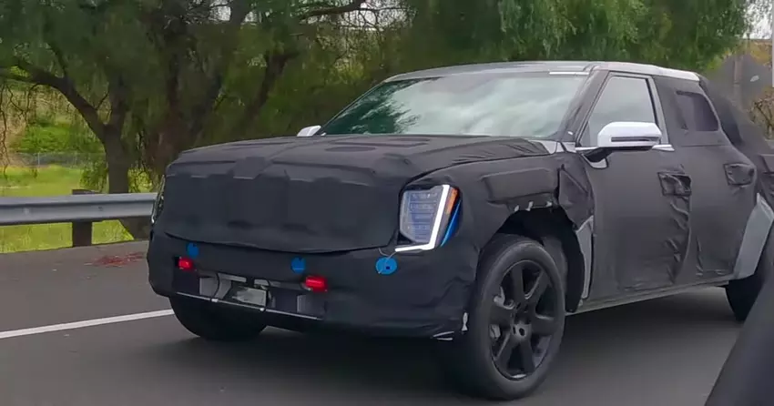 Kia Elektro-Pickup ähnlich dem EV9 in Kalifornien gesichtet (Video)